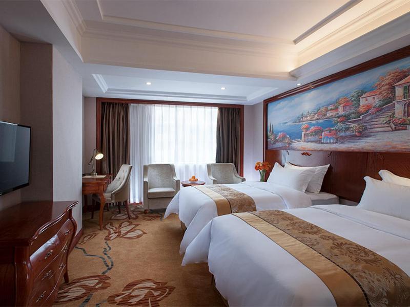Vienna International Hotel Shaoguan Fengcailou מראה חיצוני תמונה